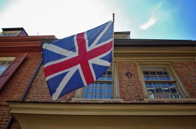 В Британию прилетел &laquo;ядерный нюхач&raquo; ВВС США на фоне угроз Трампа Ирану