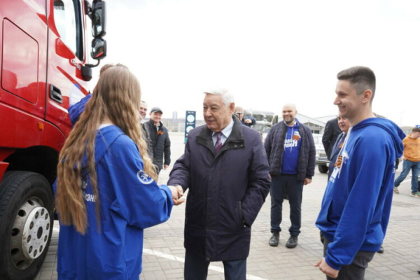 Мухаметшин призвал молодежь активнее участвовать в общественных проектах