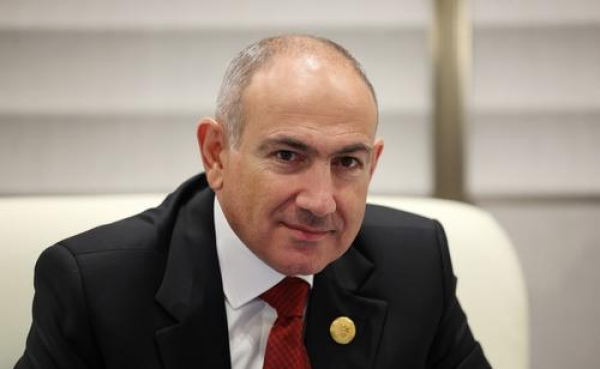 Пашинян проголосовал на парламентских выборах на избирательном участке в Ереване