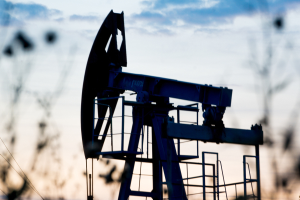 Цены на&nbsp;нефть обвалились на&nbsp;12% после открытия Ормузского пролива: Urals падала до&nbsp;$104 за&nbsp;баррель