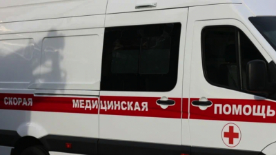 Мужчина облил неизвестной жидкостью соседского малыша из-за просьбы сделать музыку тише 21/01/2026 &ndash; Новости