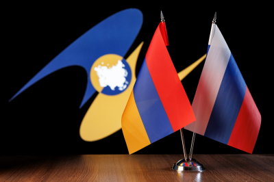 Россельхознадзор ограничит ввоз молочной продукции из&nbsp;Армении из-за зараженного скота