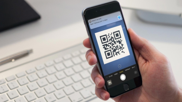 Заменить паспорт QR-кодом смогут жители России