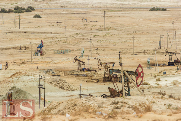 В Казахстане из-за паводков остановилась добыча нефти на некоторых месторождениях