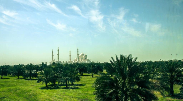 РИАН: Отели в Дубае сокращают персонал на фоне конфликта на Ближнем Востоке