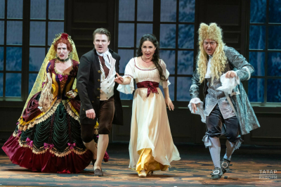В Казани &laquo;Свадьба Фигаро&raquo;: как премьере Шаляпинского фестиваля урезали время бутербродов