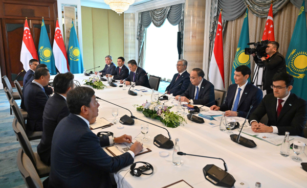 Президент провел встречу по вопросам реализации проекта Alatau City