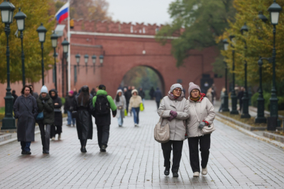 Слабые дожди, туманы, грозы и тепло до +20: погода в Москве в начале осени