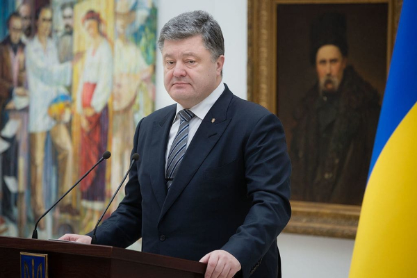 Верховный суд Украины отклонил иск Порошенко* о санкциях Зеленского