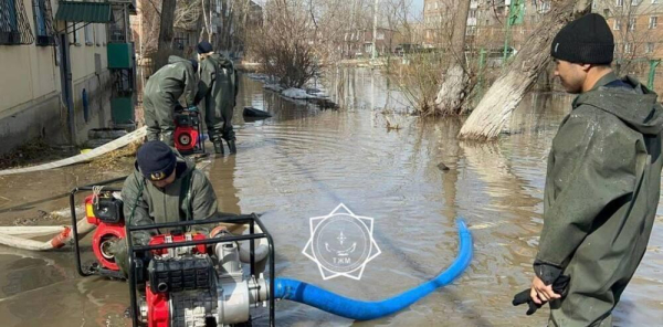 В одном из поселков Кызылординской области подтопило улицы