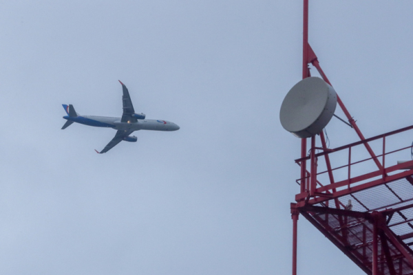 В небе Ярославля начали действовать ограничения