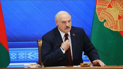 Лукашенко опроверг слухи о страхе лететь в Вашингтон на Совет мира