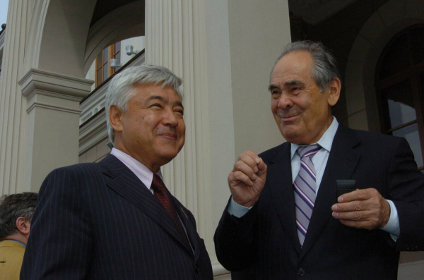 Фарид Мухаметшин поздравил Минтимера Шаймиева с Днем рождения