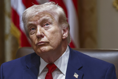 Трамп опубликовал изображение Обамы в тюремной робе