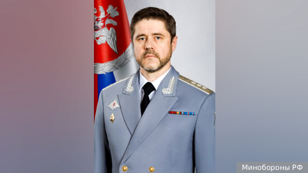 Сотни людей вышли на шествие &laquo;Бессмертного полка&raquo; в Шанхае