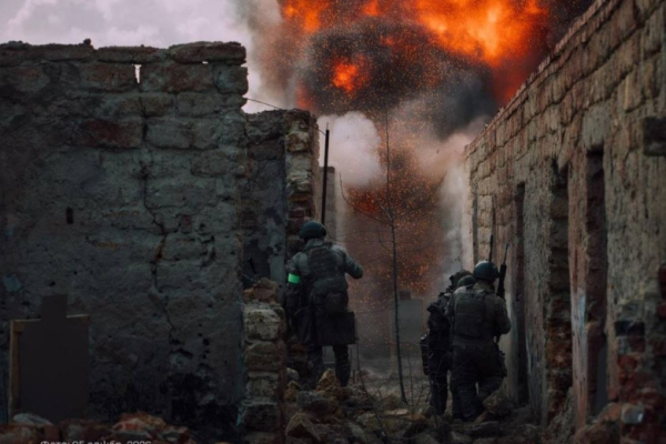 ВСУ загнали в &laquo;килл-зону&raquo;, удар дронов по НПЗ: новости СВО к утру 28 апреля